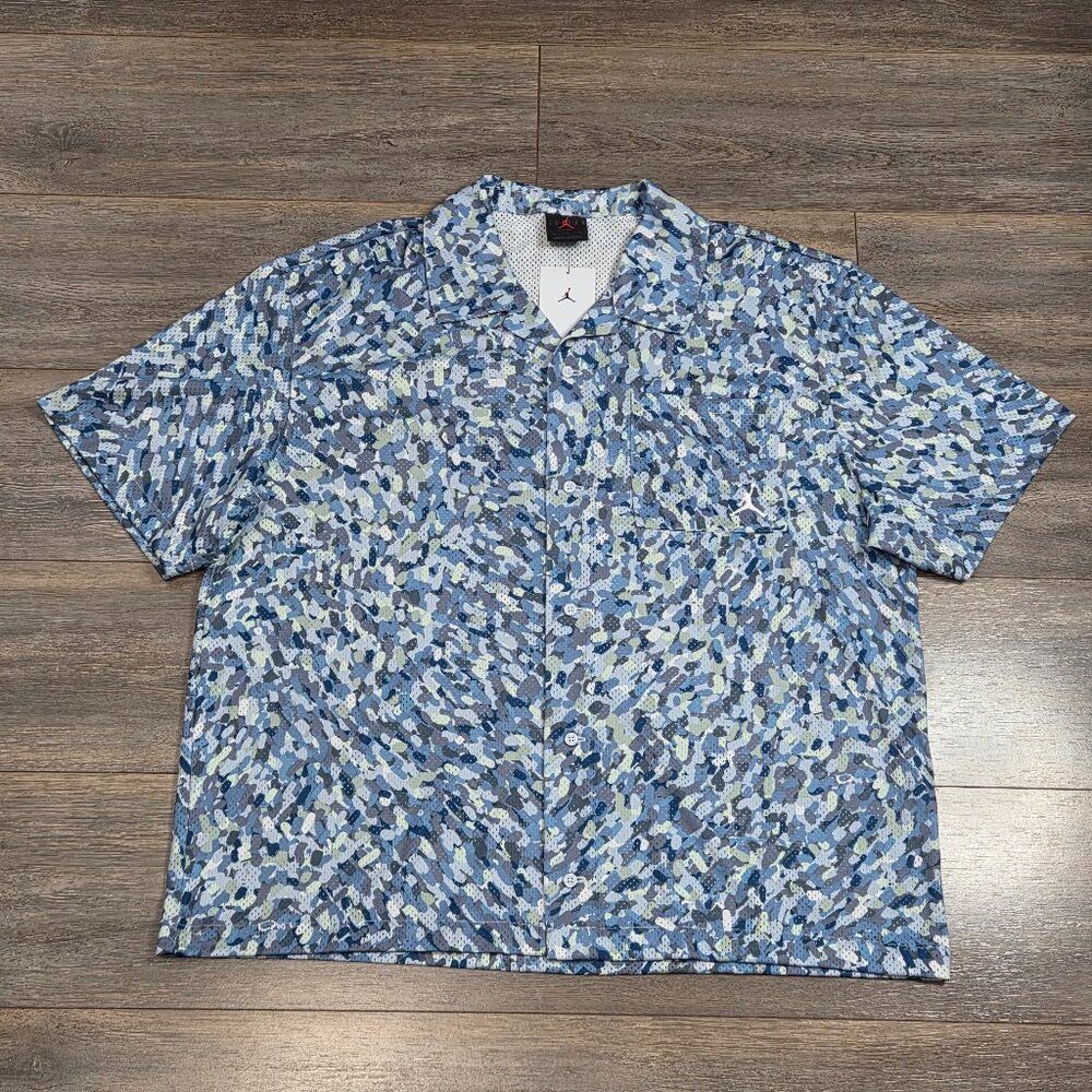 Jordan Button-Up Shirt Size XL Multicolor Essentials Poolside Short Sleeve *NWT*